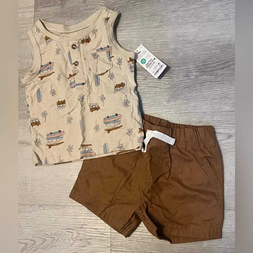 Baby Carters Summers Shorts and shirt Set Size 9 Months